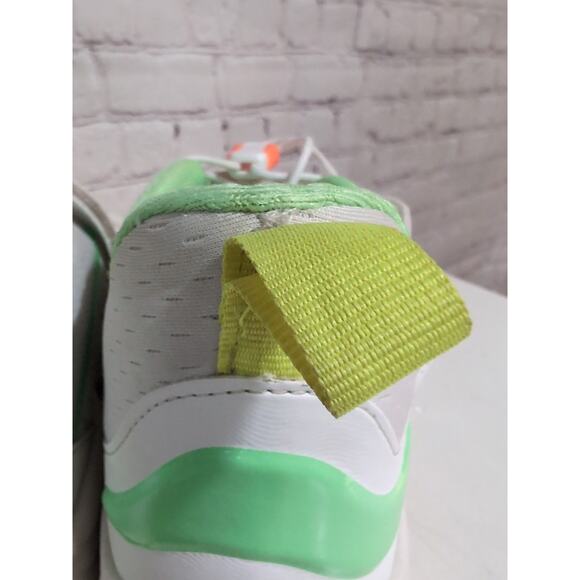 New Balance FuelCell Lindor 2 Pre-Game Women's Size 7 Men's 5.5 Unisex - Picture 13 of 16